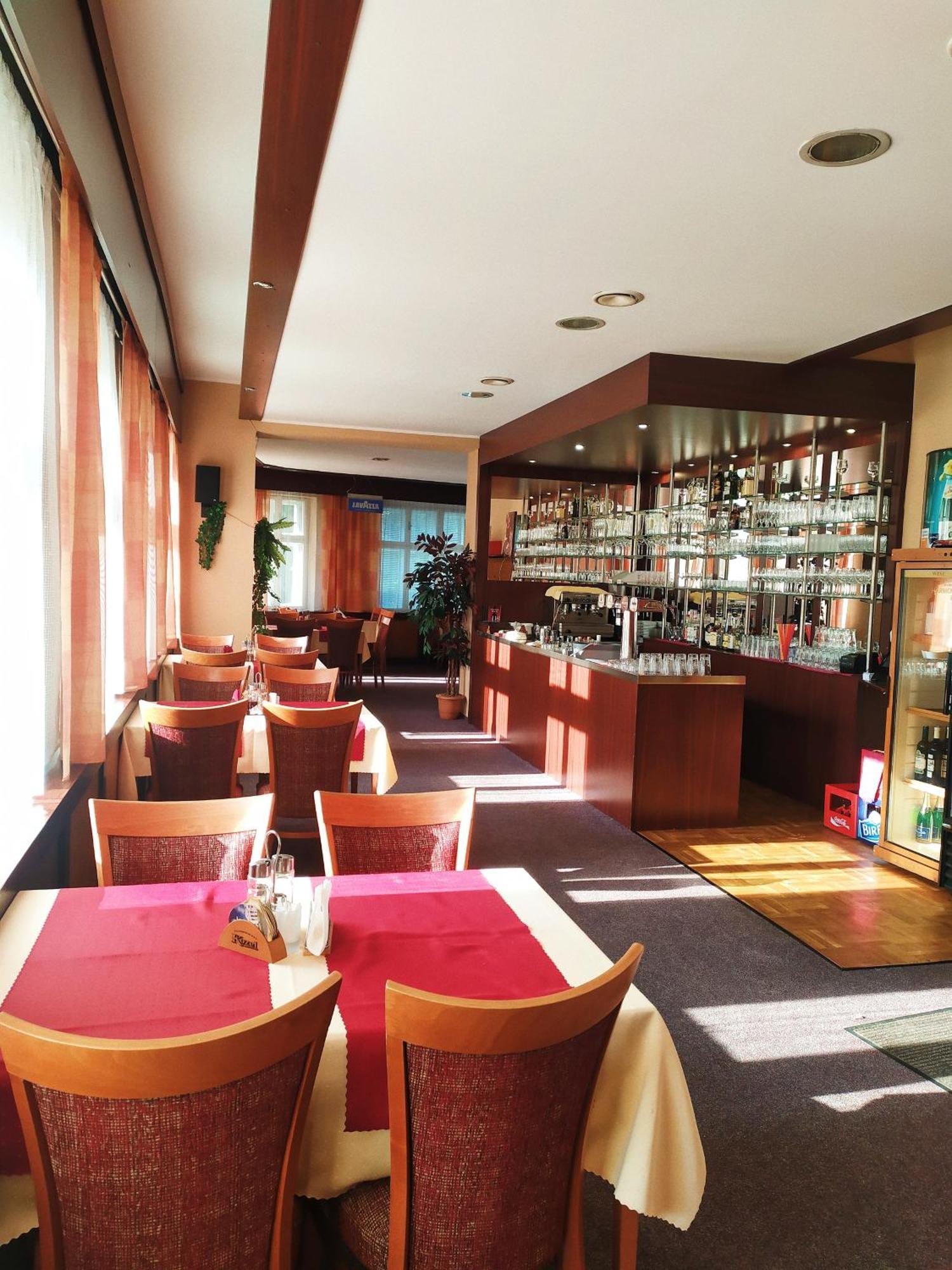Hotel Grand Tanvald Extérieur photo