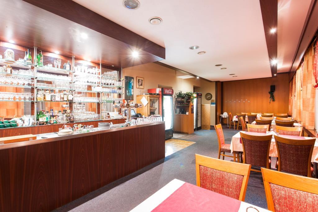 Hotel Grand Tanvald Extérieur photo
